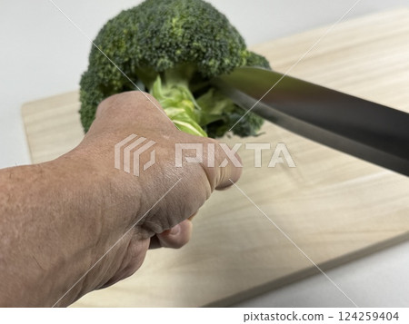 Cooking Broccoli Cooking Broccoli 124259404
