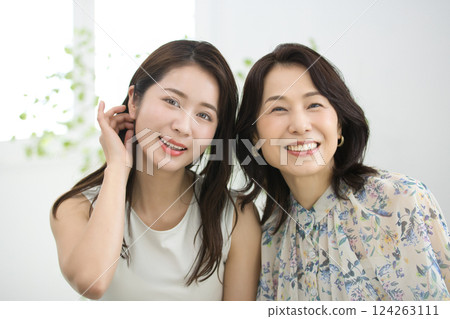 Beauty for women in their 20s and 50s Beauty for women in their 20s and 50s 124263111