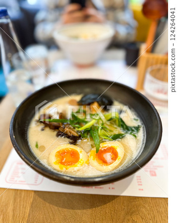 Tonkotsu Ramen Ramen in white milky, pork based soup. 124264041