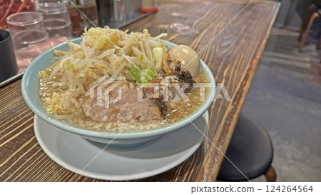 次郎風味拉麵配水煮蛋 次郎風味拉麵配水煮蛋 124264564