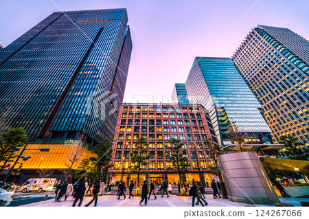 日本東京城市景觀。大手町商業區及其他地區的景觀(2025 年 3 月 21 日) 日本東京城市景觀。大手町商業區及其他地區的景觀(2025 年 3 月 21 日) 124267066