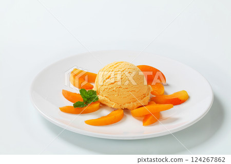 Apricot ice cream Apricot ice cream 124267862