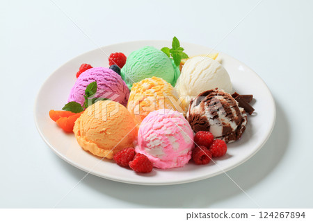 Assorted ice cream 124267894