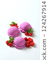Berry fruit ice cream 124267914