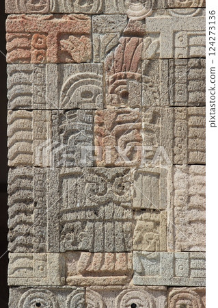 墨西哥「亡靈節」墨西哥年度節慶：一場盡享「記得我」、玉米餅和金字塔世界的旅行 124273136