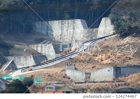 Erosion control dam (Asa-Minami Ward, Hiroshima City) 124274467