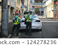 Parking violation_Parking warden 124278236