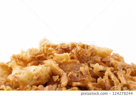 Fried onions close-up 124278244