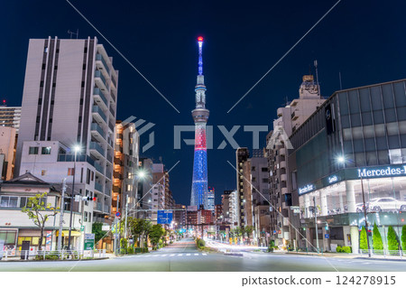 "Tokyo" Tokyo Skytree MLB special lighting to coincide with the opening game of the MLB in Japan, Komagatabashi intersection 124278915