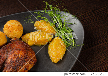 Very healthy roast duck thigh with potatoes and 124281230