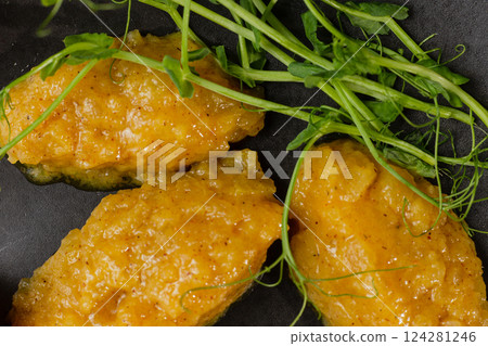 Very healthy roast duck thigh with potatoes and 124281246