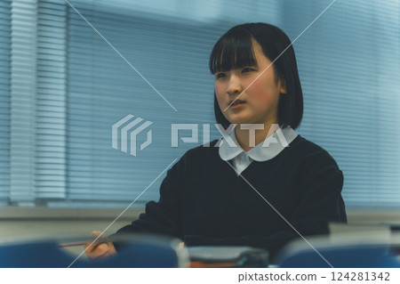 high school student, girl, females 124281342