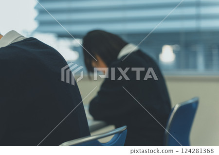 high school student, studying, girl 124281368