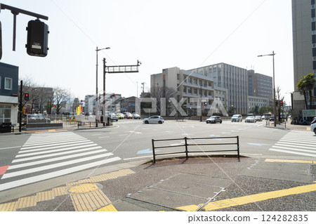 福岡市城南區別府中村大學十字路口的風景 124282835