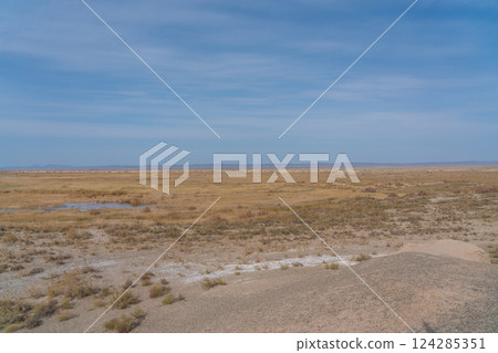 Yumen Pass Ruins 124285351