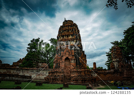 Ruins of Ayutthaya (Kingdom of Thailand) 124288135