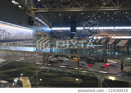 Inside the Aichi Museum of Flight Inside the Aichi Museum of Flight 124288410