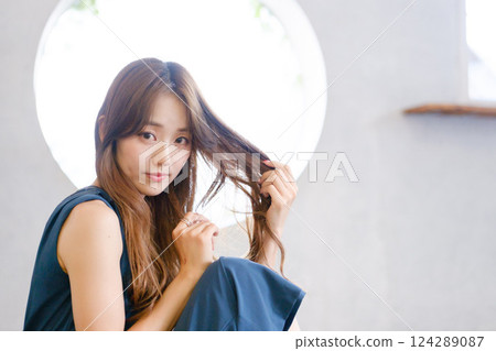 Beautiful Japanese women 124289087