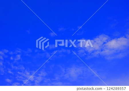 Blue sky with clouds (wallpaper material) 124289357