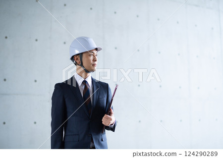 Construction industry man in a suit 124290289