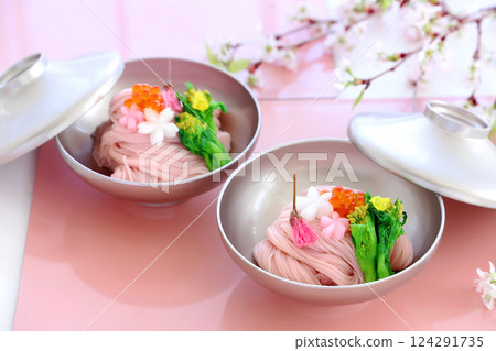 碗裝櫻花素麵 碗裝櫻花素麵 碗裝櫻花素麵 碗裝櫻花素麵 124291735