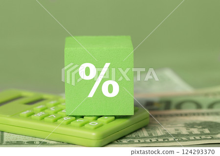 Green Percentage icon. Interest, Financial mortgage rates concept. ESG Green Percentage icon. Interest, Financial mortgage rates concept. ESG 124293370