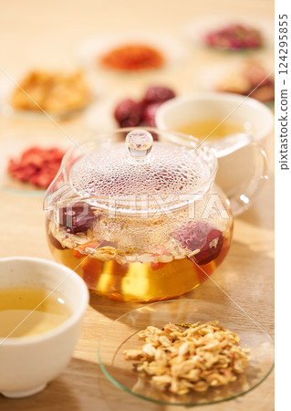 Medicine tea 124295855