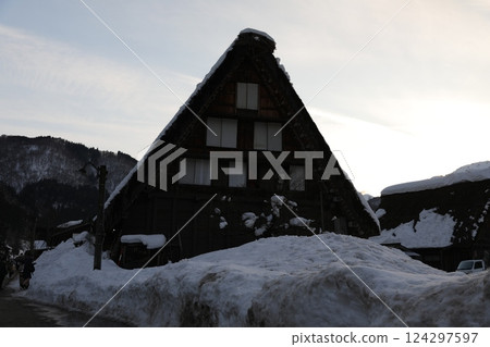 具體合掌 124297597