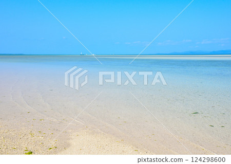 Okinawa Taketomi Island Kondoi Beach Okinawa Taketomi Island Kondoi Beach 124298600
