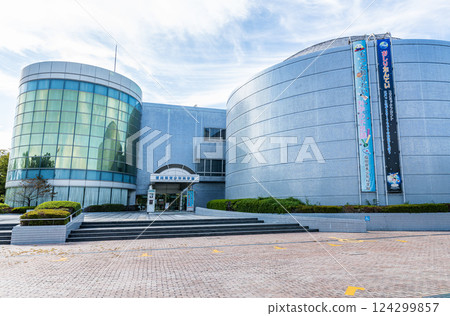 Fukuoka Prefectural Science Museum, Kurume City, Fukuoka Prefecture 124299857