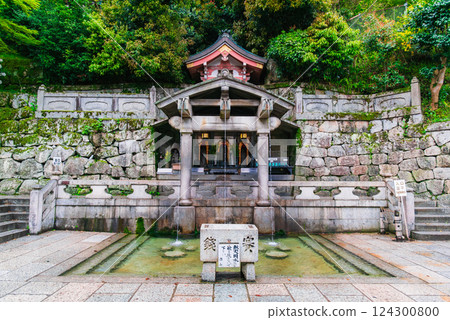 京都之春:清水寺、音羽瀑布 京都之春:清水寺、音羽瀑布 124300800