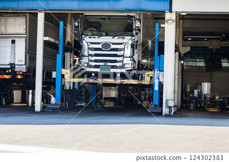 Private vehicle inspection center for large vehicles 124302383