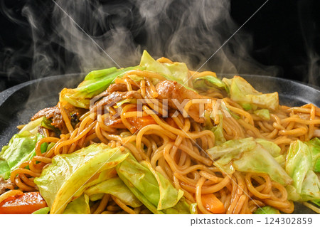 Yakisoba 124302859
