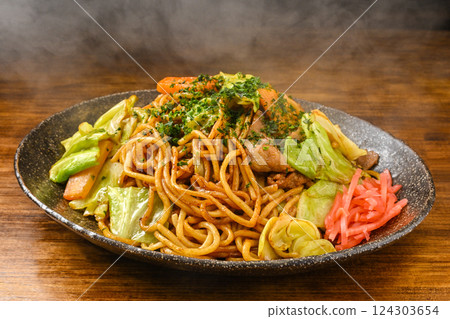 Yakisoba 124303654