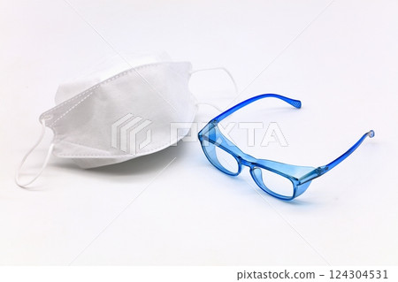 花粉眼鏡和花粉症預防的圖像 124304531
