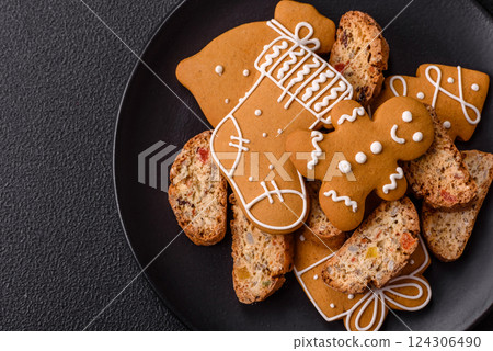 Christmas cantuccini cookies with nuts and candied fruits, gingerbread Christmas cantuccini cookies with nuts and candied fruits, gingerbread 124306490