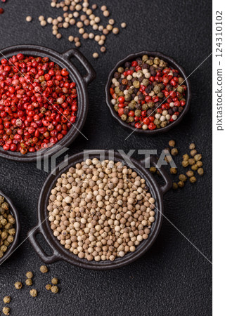 White allspice in a ceramic bowl White allspice in a ceramic bowl 124310102