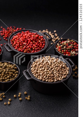 White allspice in a ceramic bowl 124310103