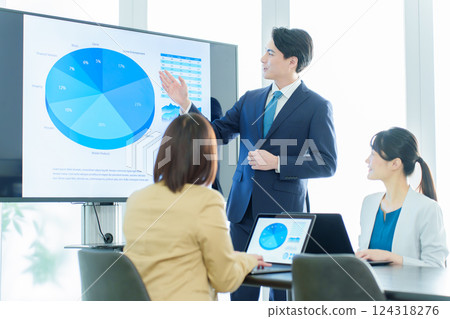 Business people having a meeting in a conference room 124318276