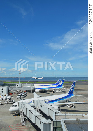 Haneda airport in the morning 124327367