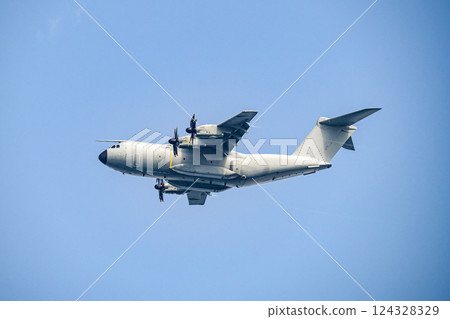 France Airplane transport Airbus A400M Atlas, military transport aircraft Europe NATO 124328329