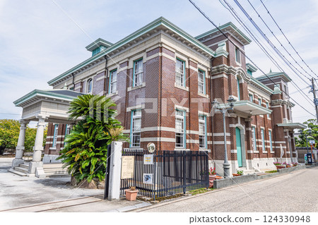Saga City, Saga Prefecture Saga Historical Minzokukan (former Koga Bank) 124330948