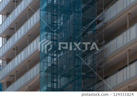 公寓正在建設中 公寓正在建設中 124331824