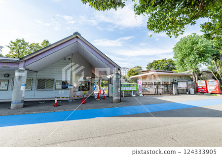 Kurume City Bird Center, Kurume City, Fukuoka Prefecture 124333905