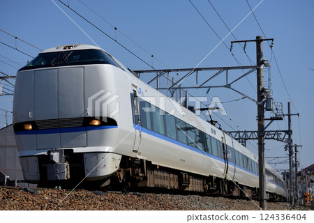 683 series express train Thunderbird No. 8 running on the Tokaido Line 683 series express train Thunderbird No. 8 running on the Tokaido Line 124336404