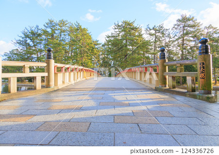 Amanohashidate's spinning bridge 124336726