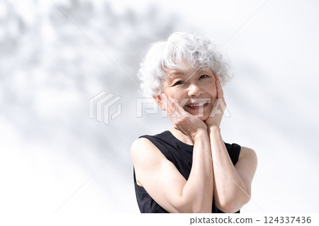 Beauty Sunshine Gray Hair Woman 124337436