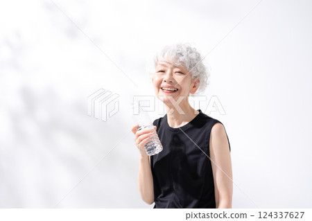 Hydration Water Woman 124337627