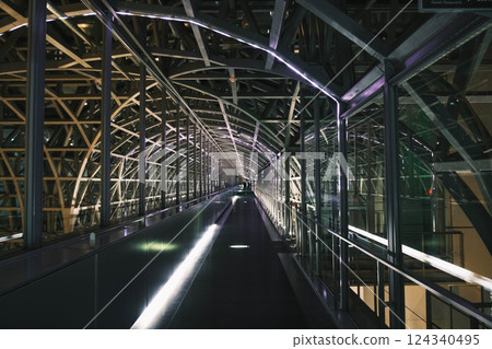 【京都站燈飾】空中走廊上的聖誕燈飾 124340495