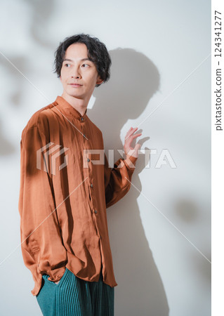 Refreshing male portrait 124341277